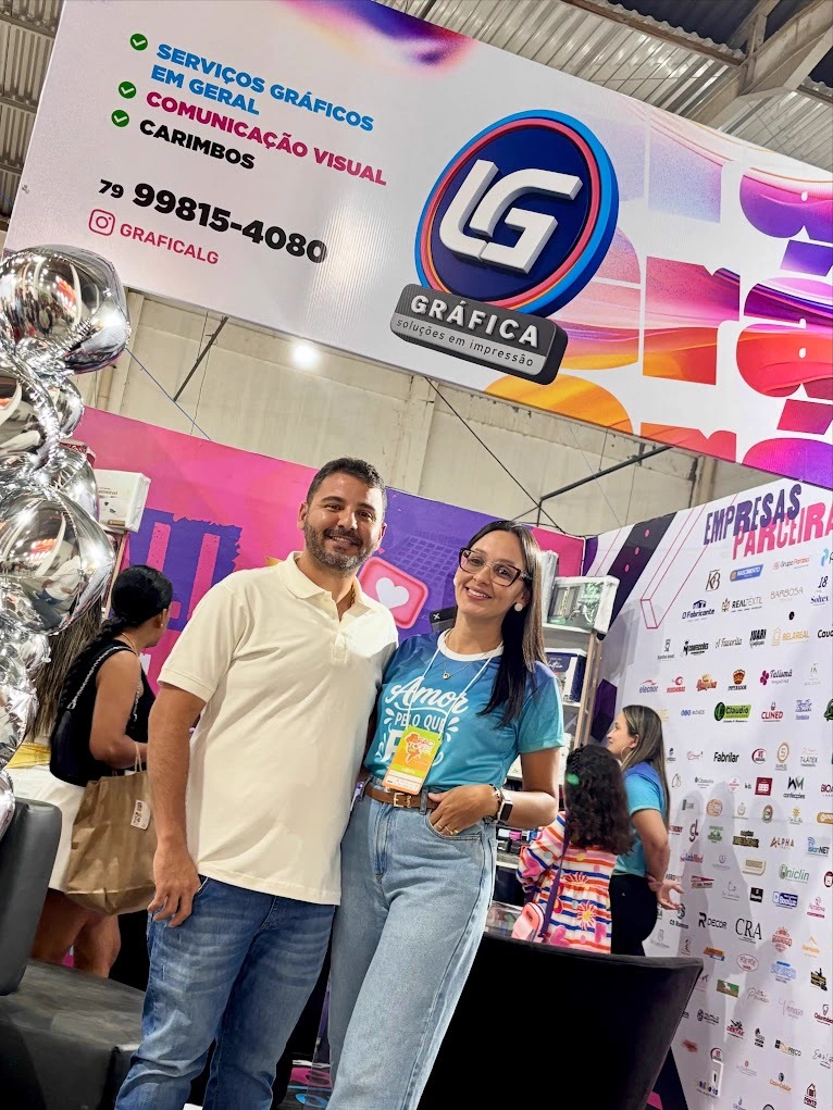 Estande da LG Gráfica em feira de negócios